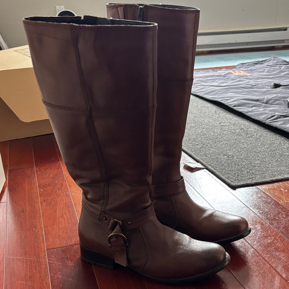 Clark’s Chocolate Brown Knee-High Women's Boots